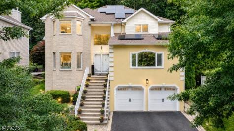 56 Rookwood Terrace Parsippany-troy Hills NJ 07950