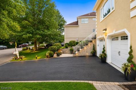 56 Rookwood Terrace Parsippany-troy Hills NJ 07950