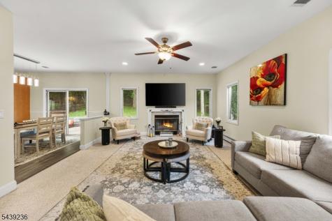 56 Rookwood Terrace Parsippany-troy Hills NJ 07950