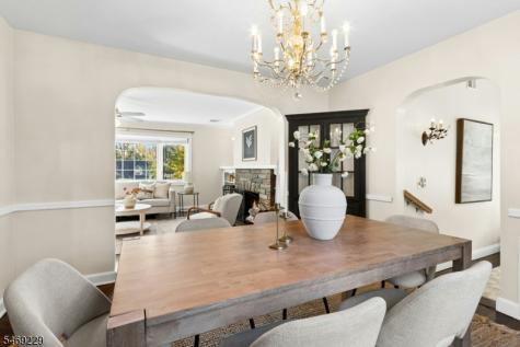 1374 Stony Brook Lane Mountainside NJ 07092