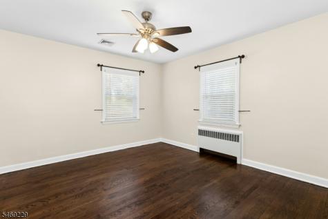 1374 Stony Brook Lane Mountainside NJ 07092