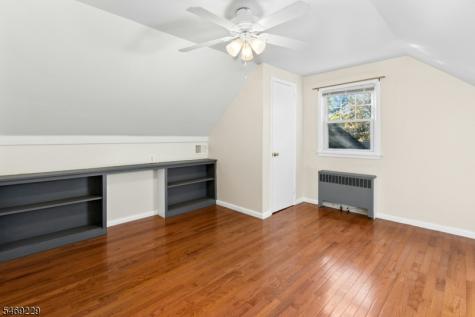 1374 Stony Brook Lane Mountainside NJ 07092