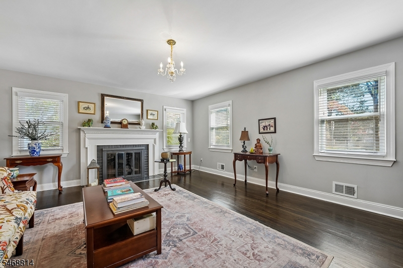 337 Mountain Avenue North Plainfield NJ 07062