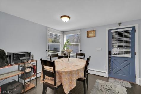 10 Hillside Avenue Milford NJ 08848