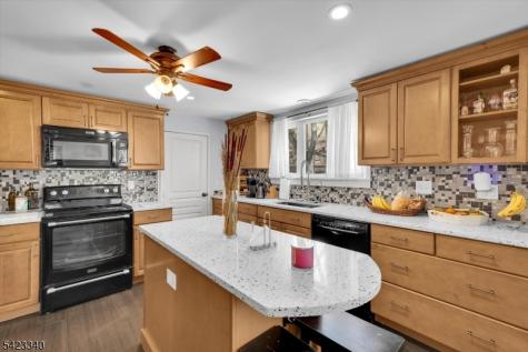 10 Hillside Avenue Milford NJ 08848