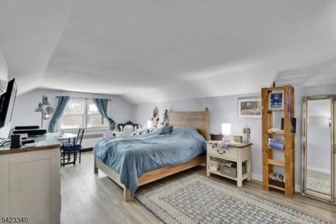10 Hillside Avenue Milford NJ 08848