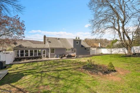 10 Hillside Avenue Milford NJ 08848