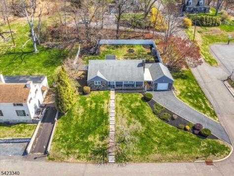 10 Hillside Avenue Milford NJ 08848