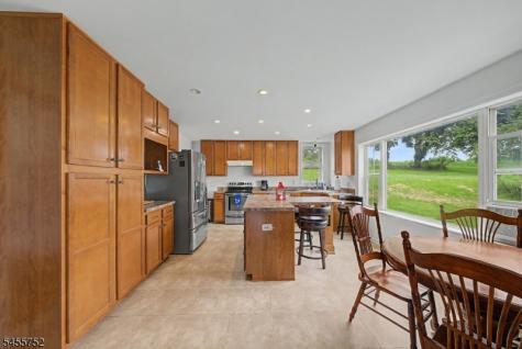 503 Montana Road Harmony NJ 07882