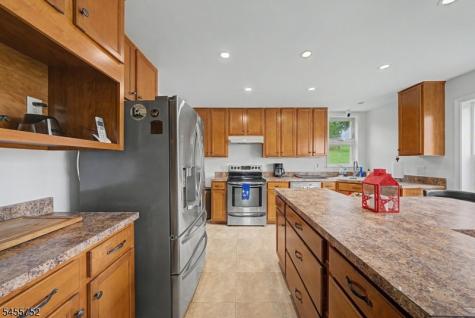 503 Montana Road Harmony NJ 07882