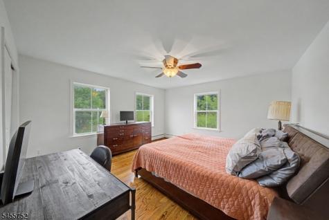 503 Montana Road Harmony NJ 07882