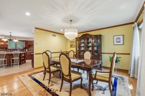 12 Sandalwood Drive Livingston NJ 07039