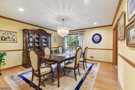12 Sandalwood Drive Livingston NJ 07039
