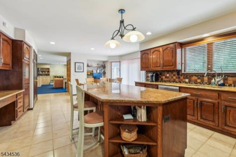 12 Sandalwood Drive Livingston NJ 07039