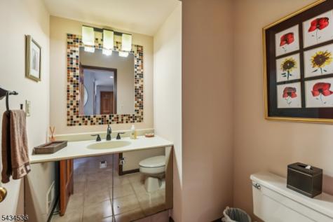 12 Sandalwood Drive Livingston NJ 07039
