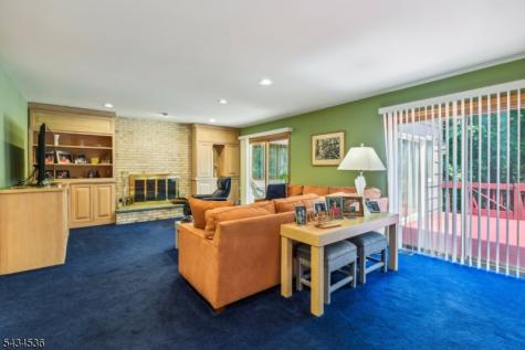 12 Sandalwood Drive Livingston NJ 07039