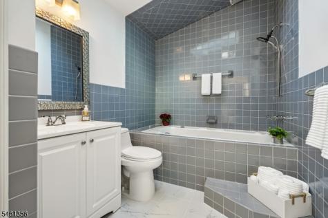 14 Wayland Drive Verona NJ 07044