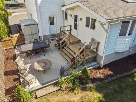 14 Wayland Drive Verona NJ 07044