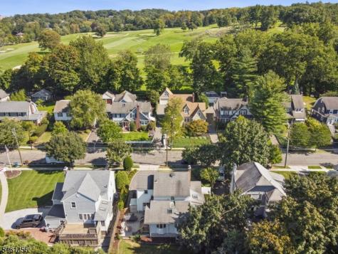 14 Wayland Drive Verona NJ 07044