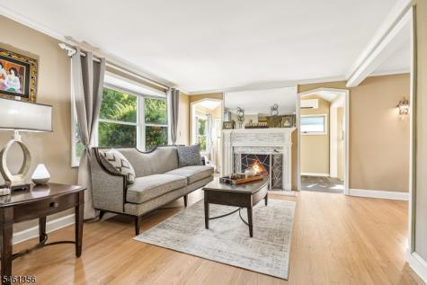 14 Wayland Drive Verona NJ 07044