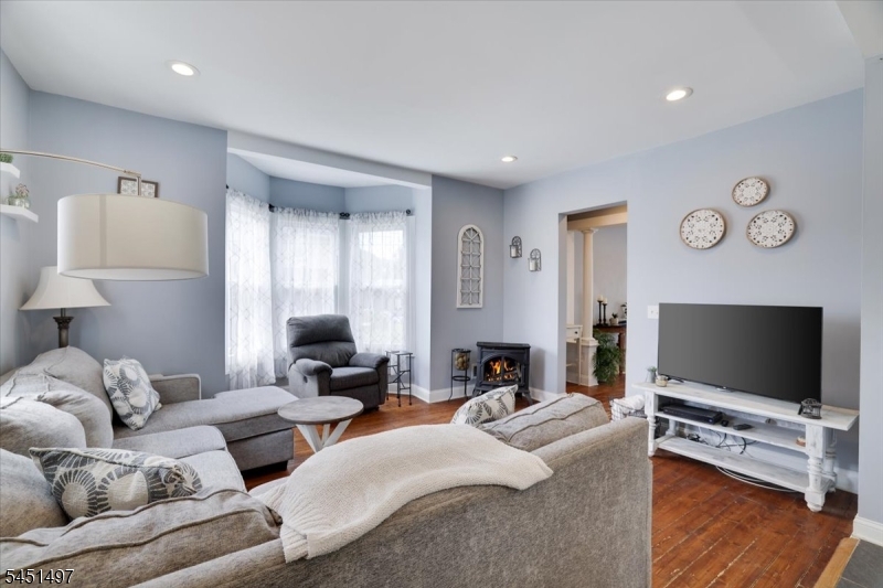33 State Street Washington NJ 07882