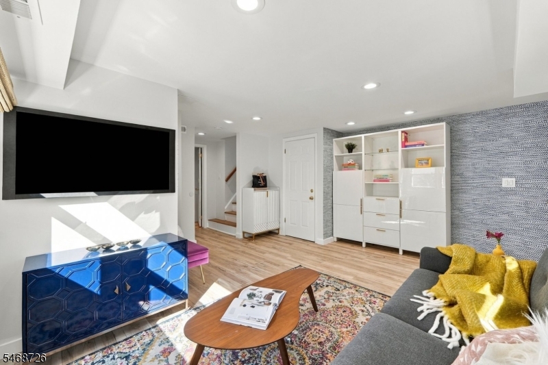 11 Freeman Place West Orange NJ 07052