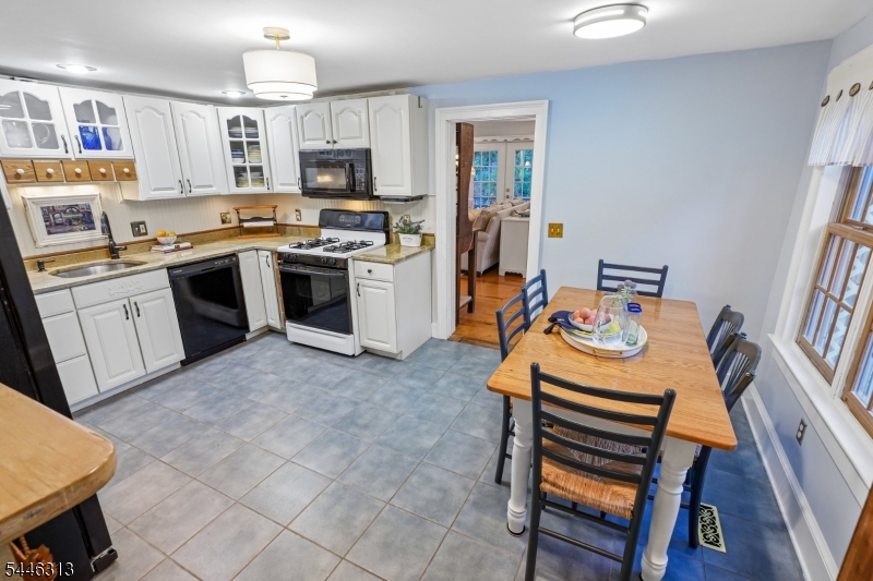 112 Flocktown Road Washington NJ 07853