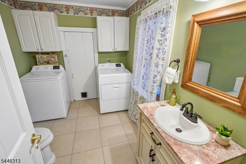 112 Flocktown Road Washington NJ 07853