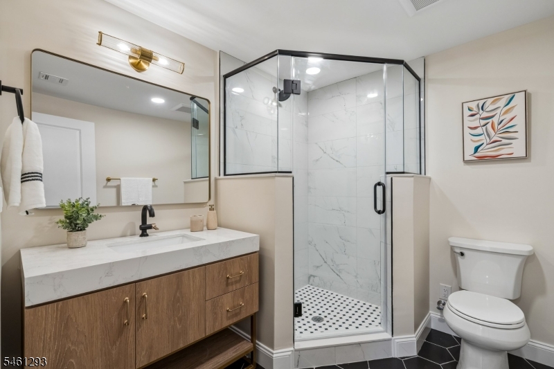 16 Alcott Drive Livingston NJ 07039