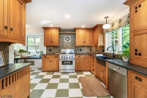 5 Fairview Terrace Maplewood NJ 07040