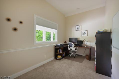 29 Deer Path Circle Green Brook NJ 08812