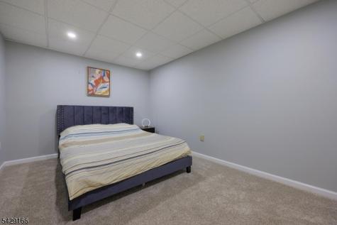 29 Deer Path Circle Green Brook NJ 08812