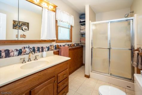 979 Owassa Road Stillwater NJ 07860