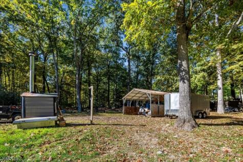 979 Owassa Road Stillwater NJ 07860