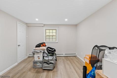 13 Hunters Lane Byram NJ 07821