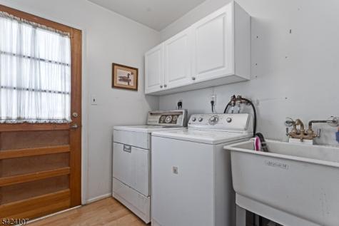 140 Flintlock Road Parsippany-troy Hills NJ 07950