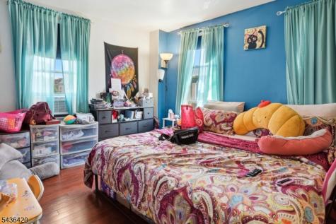 33 Pulaski Place Hackensack NJ 07601