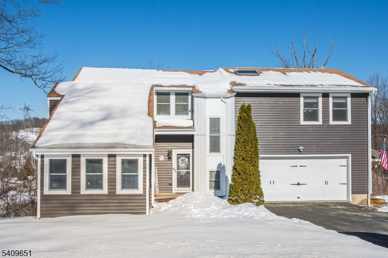 15 Sachem Road Jefferson NJ 07849