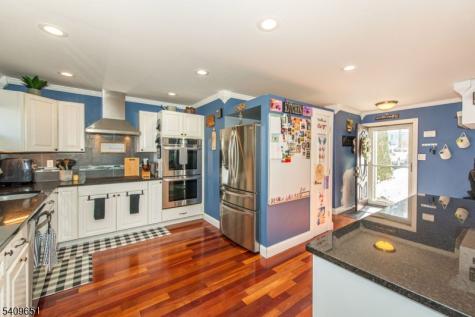 15 Sachem Road Jefferson NJ 07849