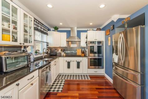 15 Sachem Road Jefferson NJ 07849