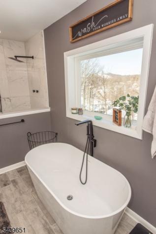 15 Sachem Road Jefferson NJ 07849