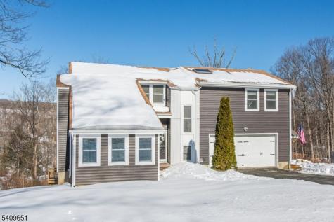 15 Sachem Road Jefferson NJ 07849