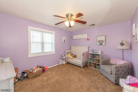15 Sachem Road Jefferson NJ 07849