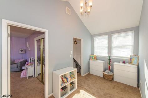 15 Sachem Road Jefferson NJ 07849