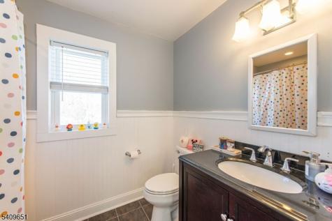 15 Sachem Road Jefferson NJ 07849
