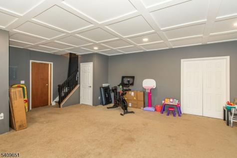 15 Sachem Road Jefferson NJ 07849