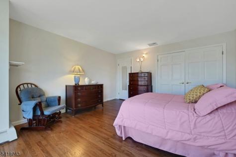 37 Hidden Glen Drive Sparta NJ 07871
