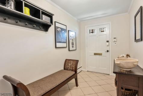 9 Oxford Drive Livingston NJ 07039