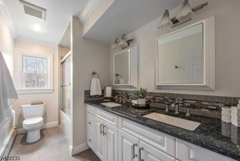 9 Oxford Drive Livingston NJ 07039