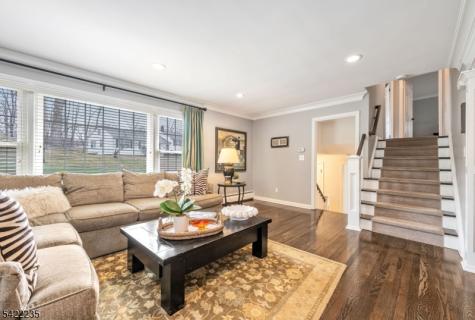9 Oxford Drive Livingston NJ 07039